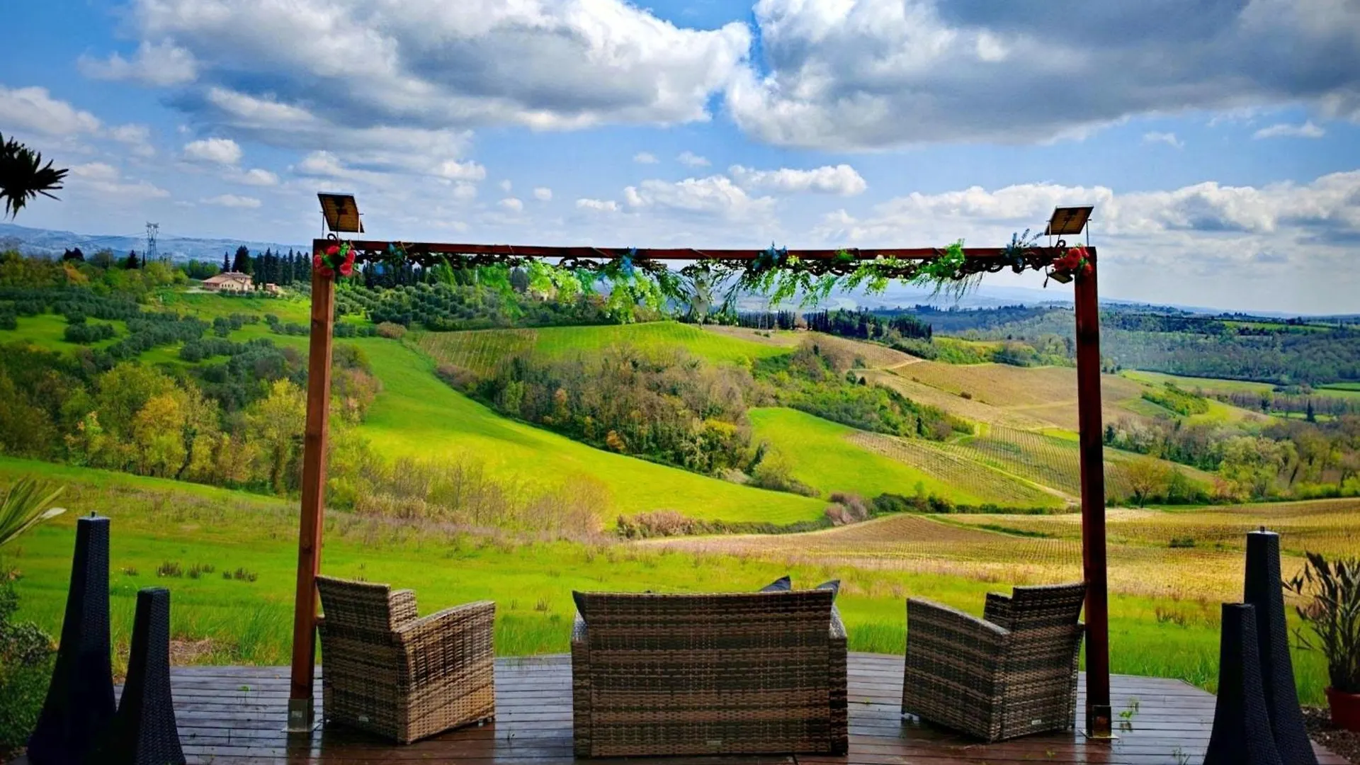 Il Leccio - Casa Toscana Il Fienile Gambassi Terme Italy